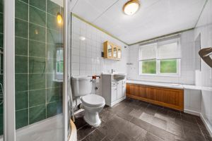 Photo 14- click for photo gallery